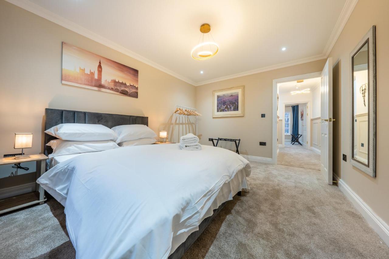 Brand New London Luxury House - Sleeps 8 Villa Dış mekan fotoğraf